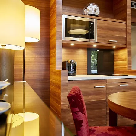 Down Town City Aparthotel